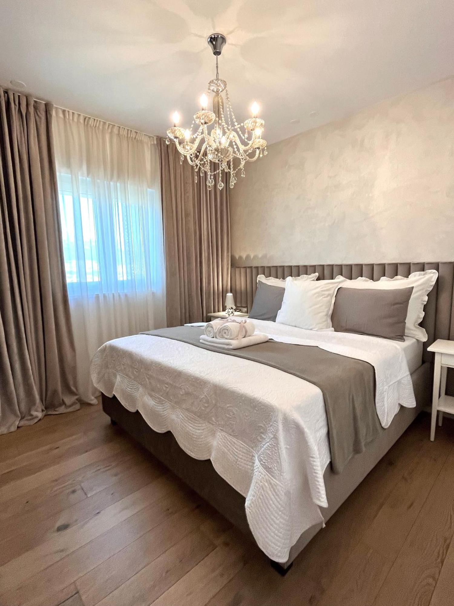 Luxury Apartment Rinos - Free Garage Parking Split Ngoại thất bức ảnh