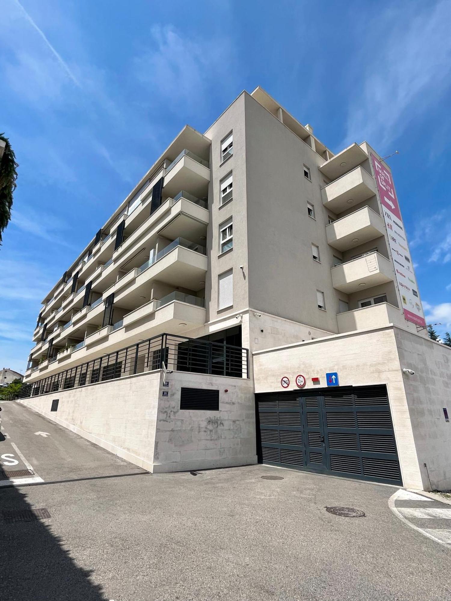 Luxury Apartment Rinos - Free Garage Parking Split Ngoại thất bức ảnh